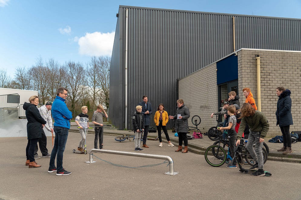 foto opening raik skatebaan 2.jpg foto opening raik skatebaan 2.jpg